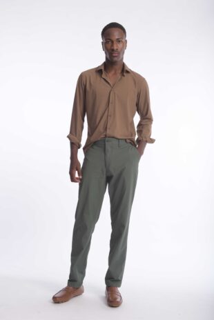 pantalon-smart-tech-verde-army
